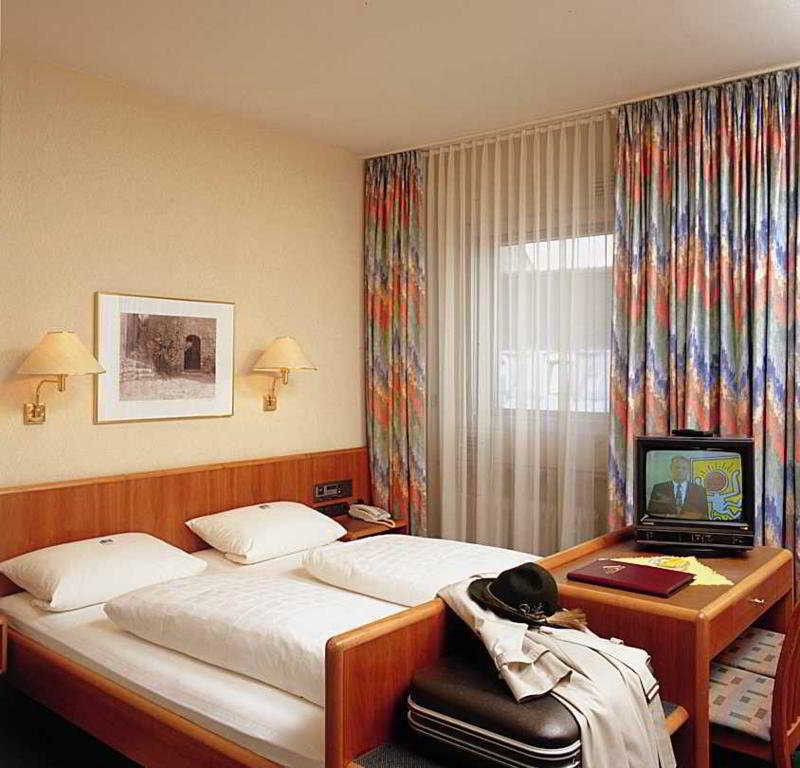 Hotel Hauser An Der Universitaet München Rom bilde